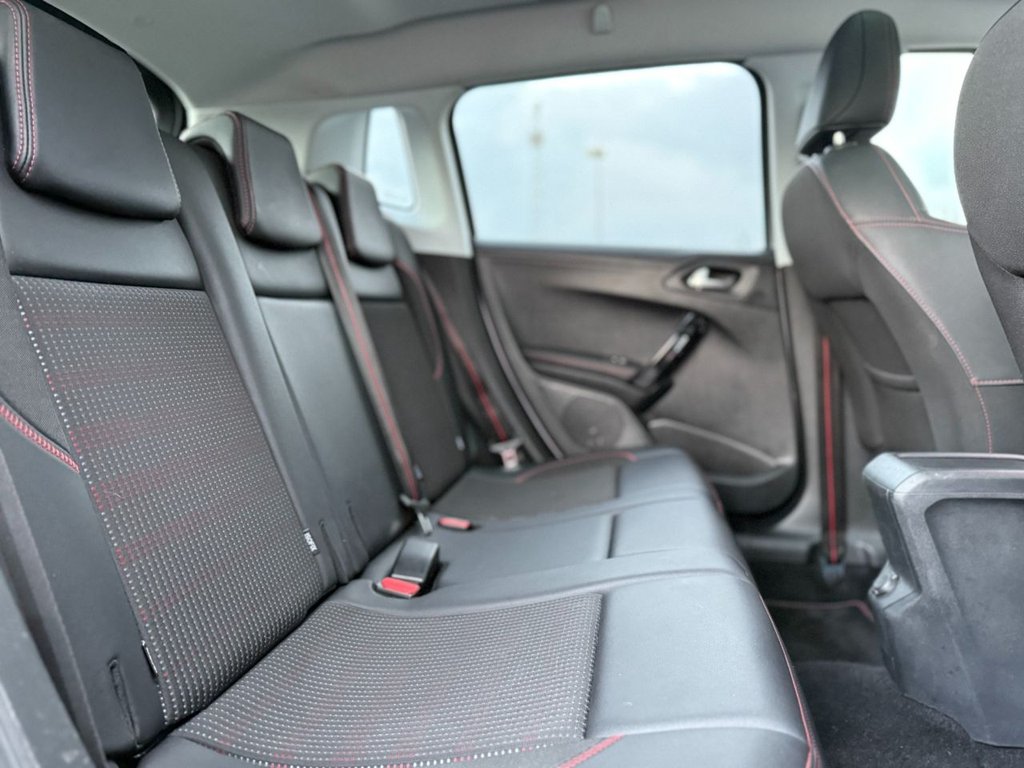 Used Peugeot 2008 2016 for sale - 76509657: Photo 13