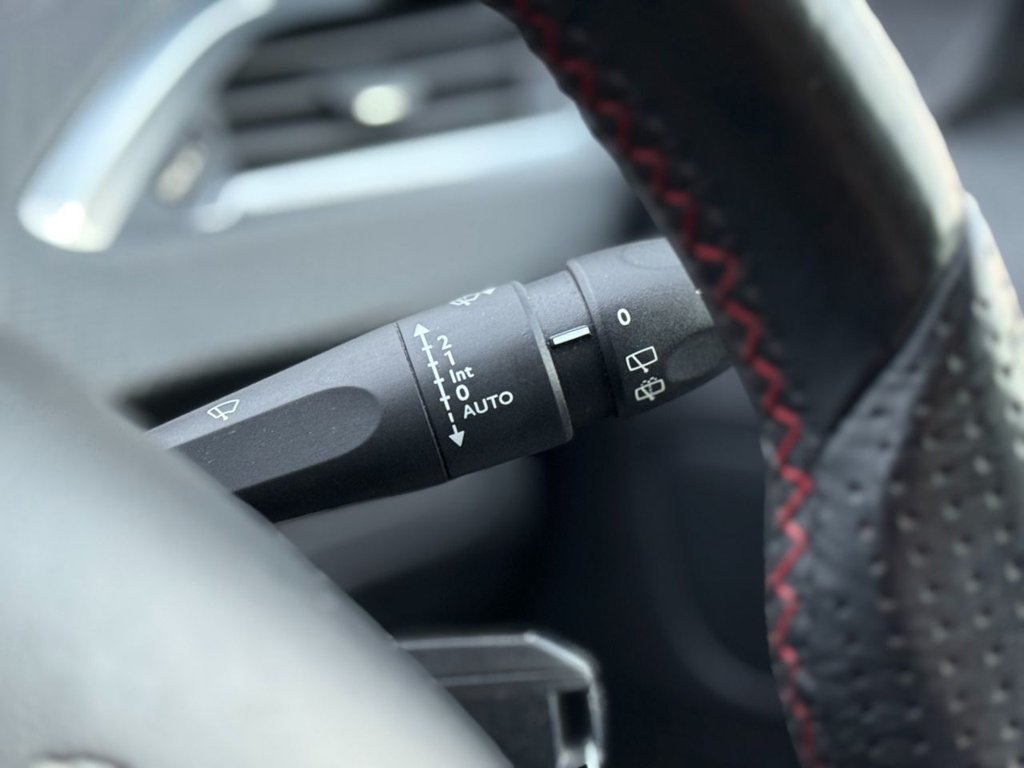 Used Peugeot 2008 2016 for sale - 76509657: Photo 37