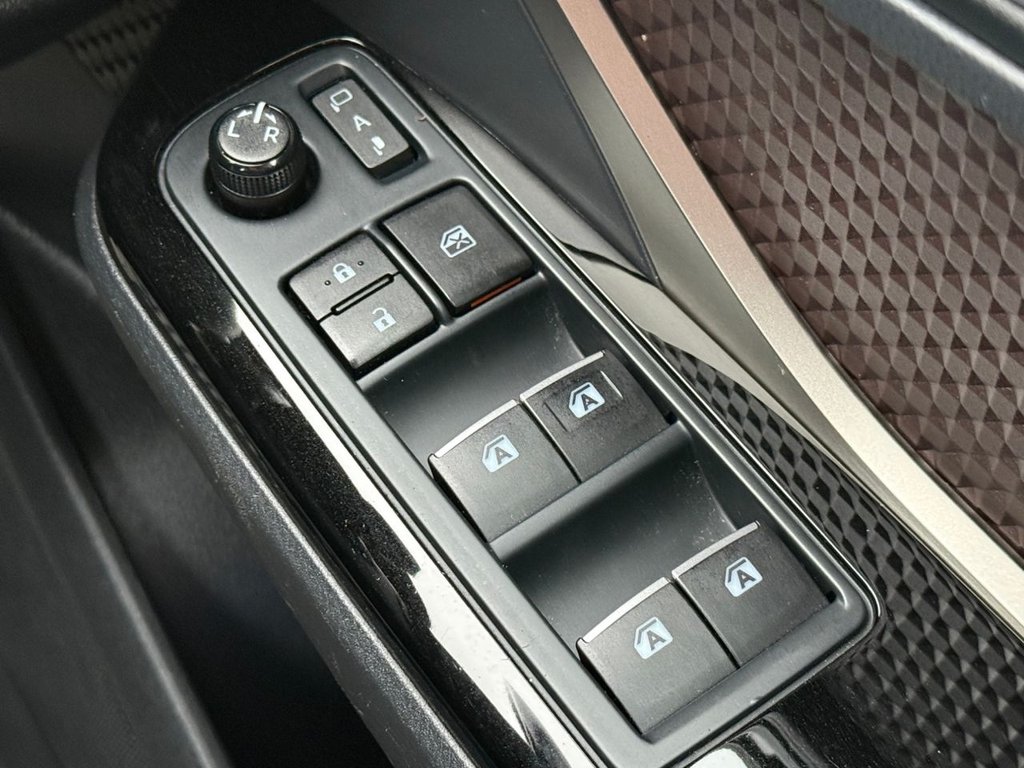 Used Toyota C-HR 2018 for sale - 77981457: Photo 37