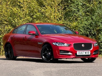 Used Jaguar XE 2017 for sale - 78487416: Photo