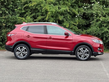 Used Nissan Qashqai 2018 for sale - 79300296: Photo