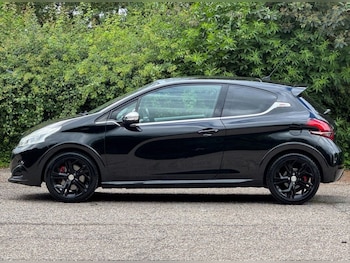 Used Peugeot 208 2016 for sale - 78805862: Photo