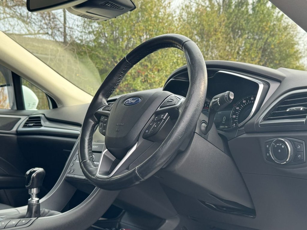 Used Ford Mondeo 2017 for sale - 76604639: Photo 12