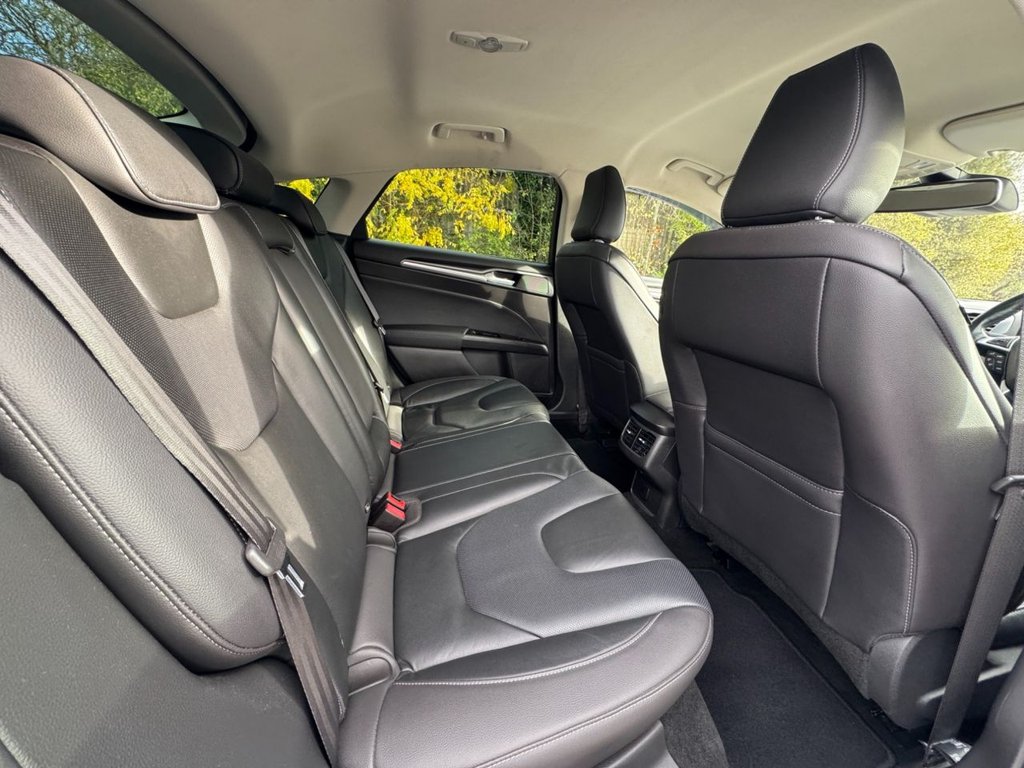 Used Ford Mondeo 2017 for sale - 76604639: Photo 13