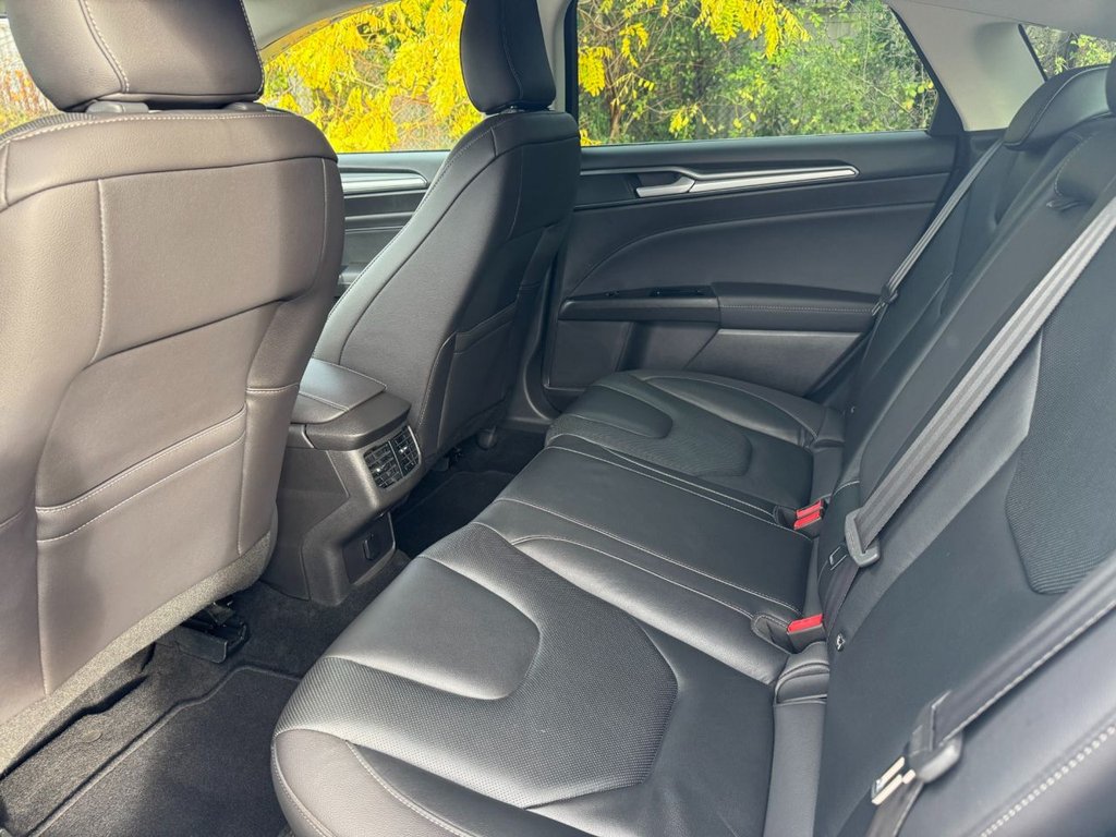 Used Ford Mondeo 2017 for sale - 76604639: Photo 14