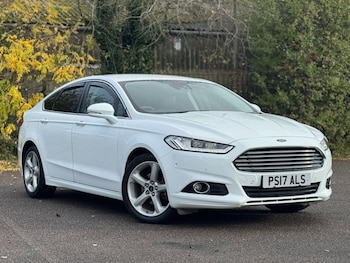 2017 (17) - 2.0 TDCi Titanium 5dr