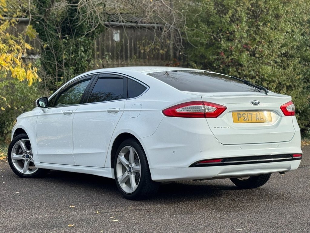 Used Ford Mondeo 2017 for sale - 76604639: Photo 2