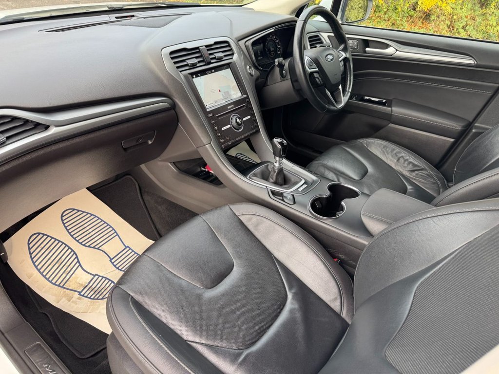 Used Ford Mondeo 2017 for sale - 76604639: Photo 8