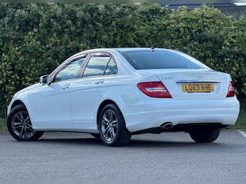 Used Mercedes-Benz C Class 2014 for sale - 78874720: Photo