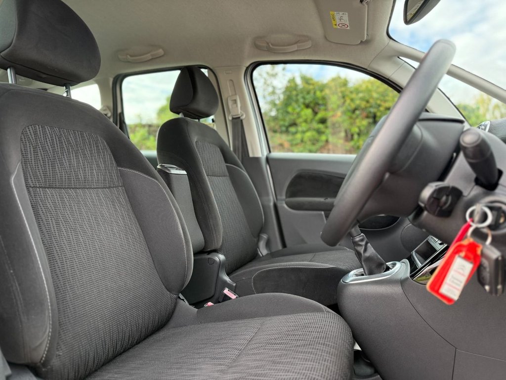 Used Citroen C3 Picasso 2015 for sale - 76356189: Photo 10