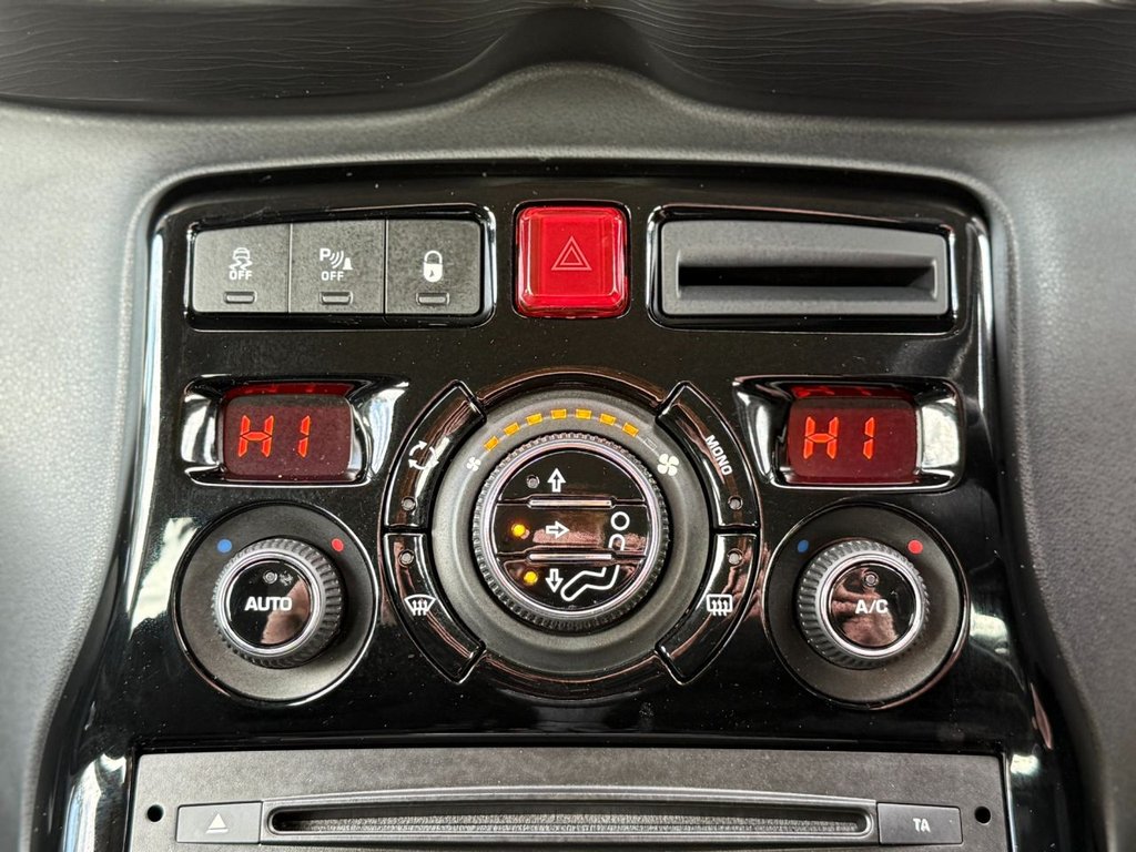 Used Citroen C3 Picasso 2015 for sale - 76356189: Photo 21