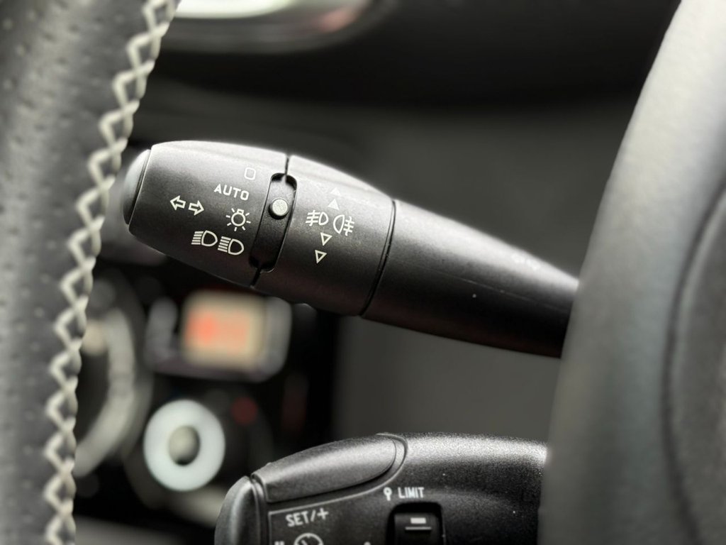 Used Citroen C3 Picasso 2015 for sale - 76356189: Photo 27