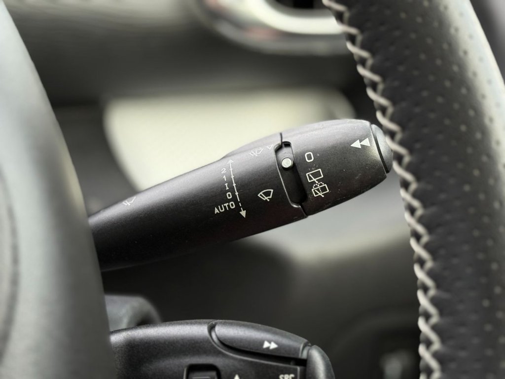 Used Citroen C3 Picasso 2015 for sale - 76356189: Photo 29