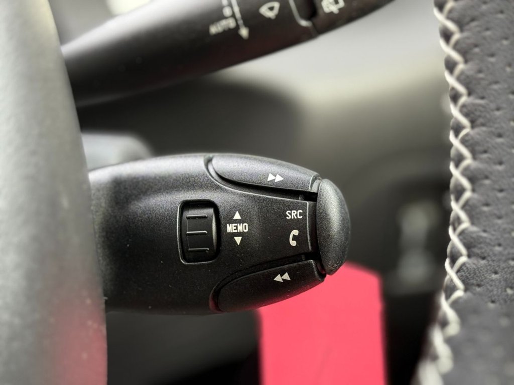 Used Citroen C3 Picasso 2015 for sale - 76356189: Photo 30