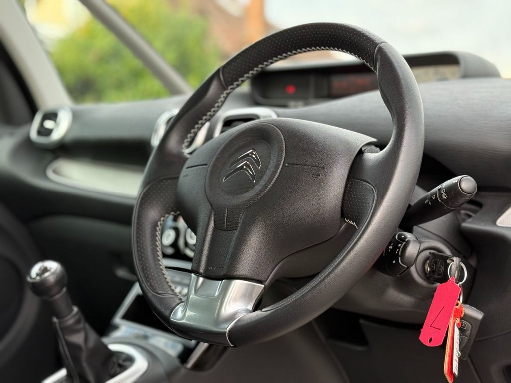 Used Citroen C3 Picasso 2015 for sale - 76356189: Photo 9