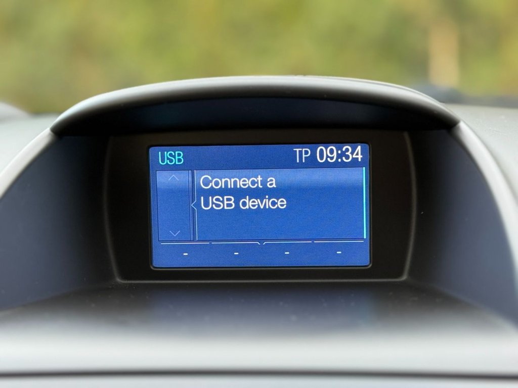 Used Ford Fiesta 2017 for sale - 76724479: Photo 19