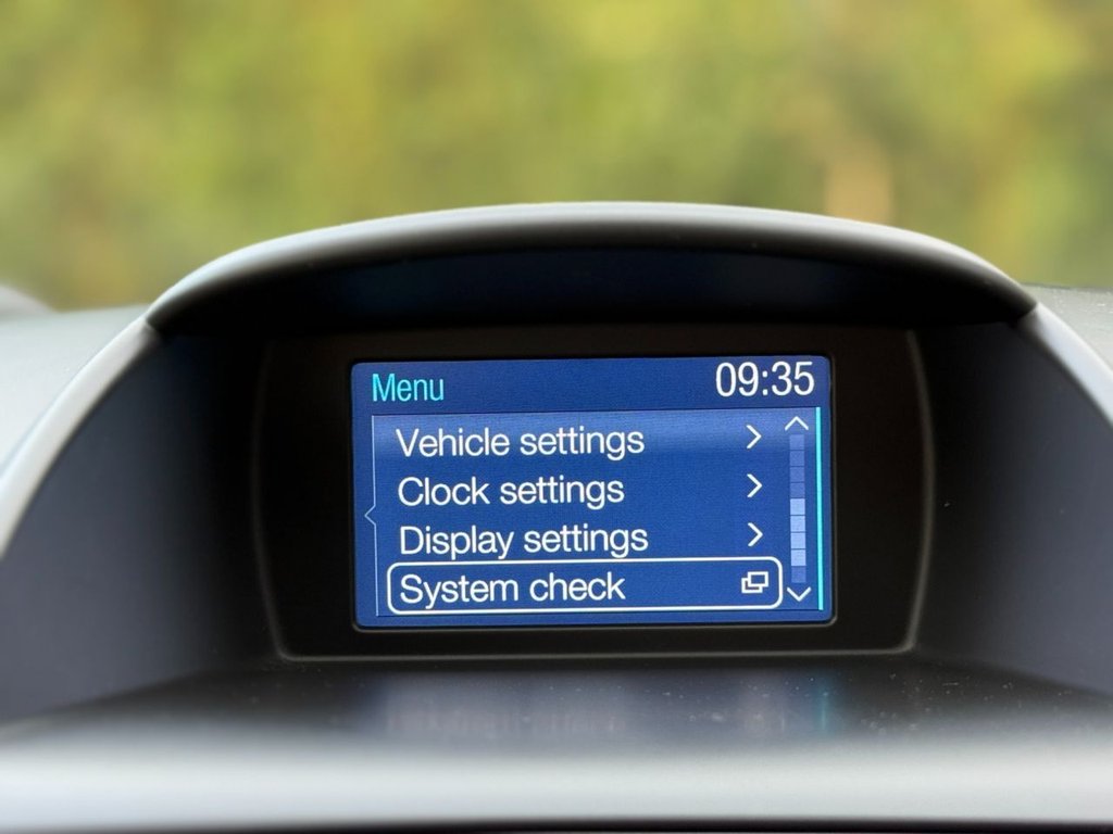 Used Ford Fiesta 2017 for sale - 76724479: Photo 22