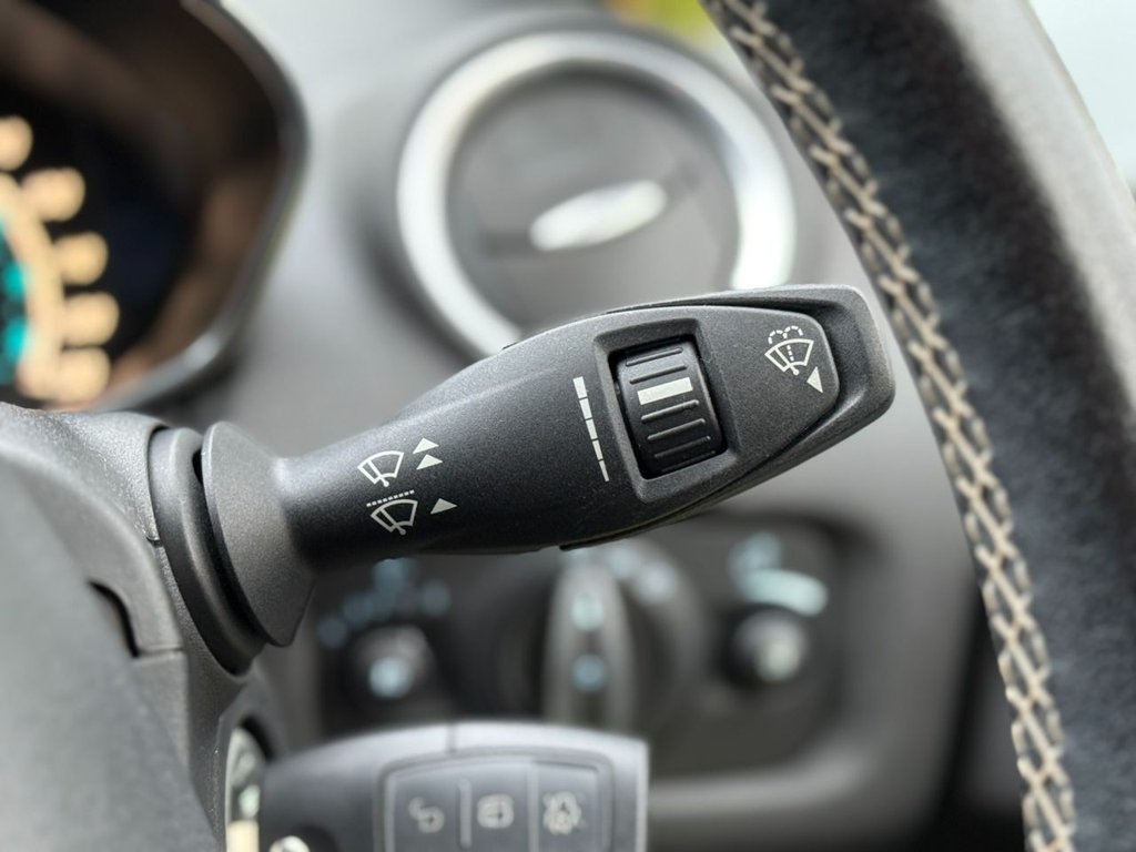 Used Ford Fiesta 2017 for sale - 76724479: Photo 30