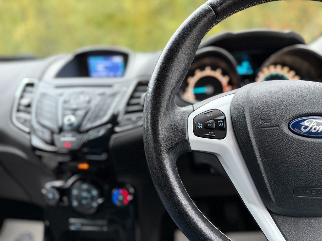 Used Ford Fiesta 2017 for sale - 76724479: Photo 31