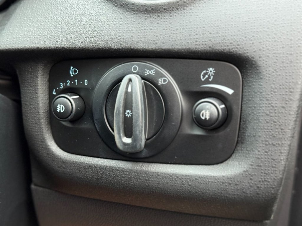 Used Ford Fiesta 2017 for sale - 76724479: Photo 33