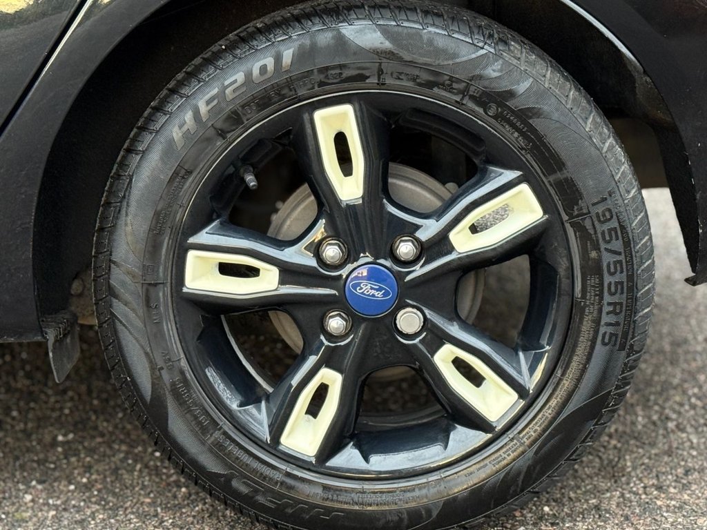 Used Ford Fiesta 2017 for sale - 76724479: Photo 40