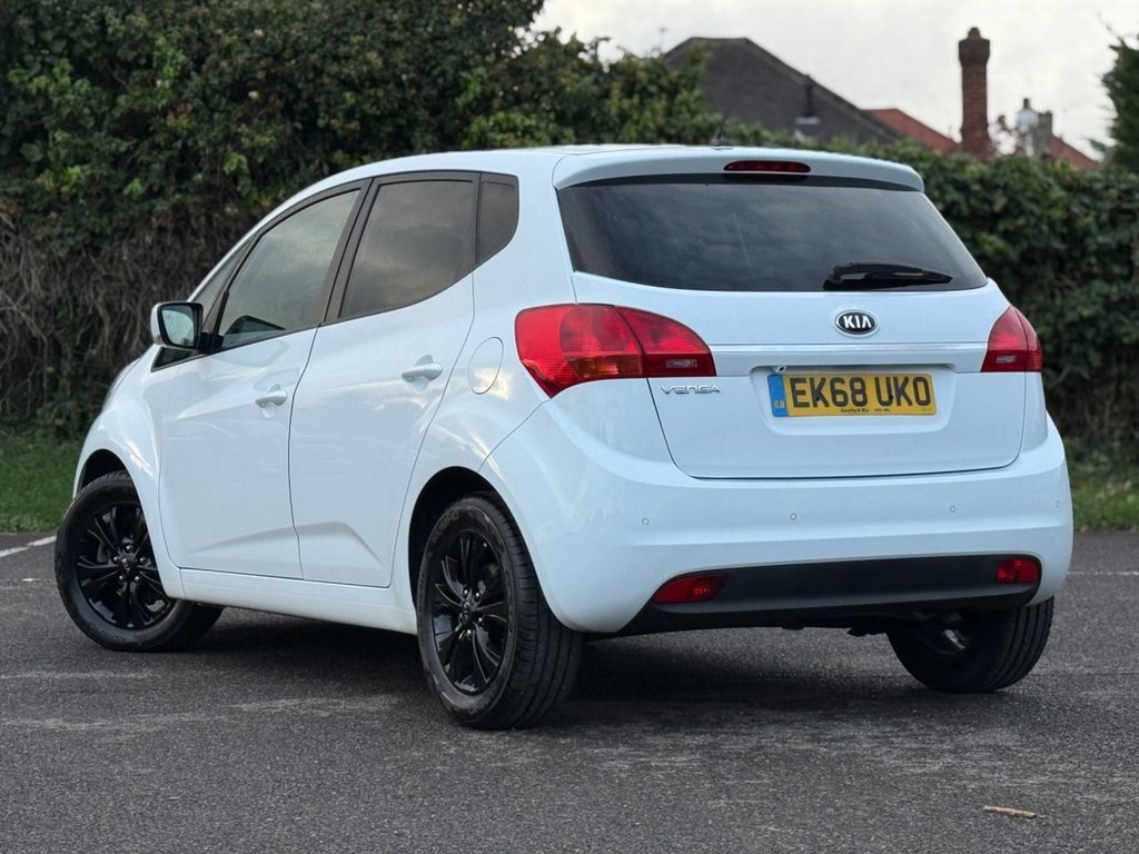 Used Kia Venga 2018 for sale - 76569996: Photo 2