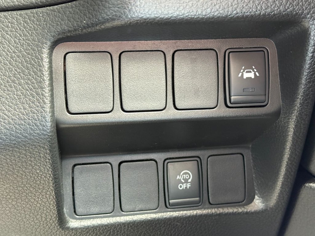 Used Nissan Qashqai 2018 for sale - 77666712: Photo 43