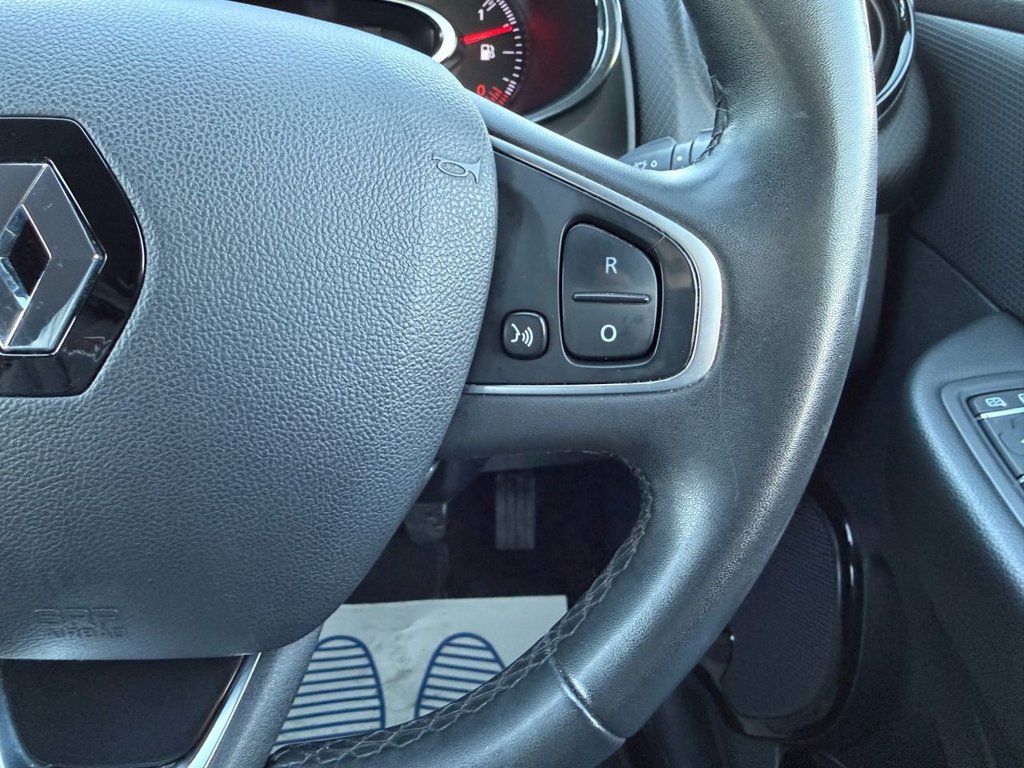 Used Renault Clio 2017 for sale - 77733895: Photo 17