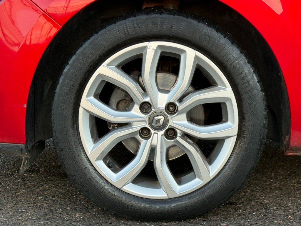 Used Renault Clio 2017 for sale - 77733895: Photo 38