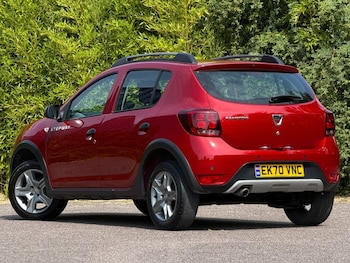 Used Dacia Sandero Stepway 2020 for sale - 79345255: Photo