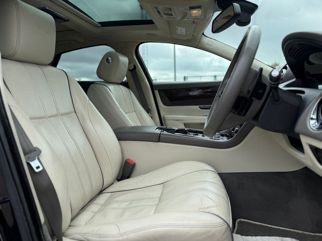 Used Jaguar XJ 2014 for sale - 78124101: Photo 10