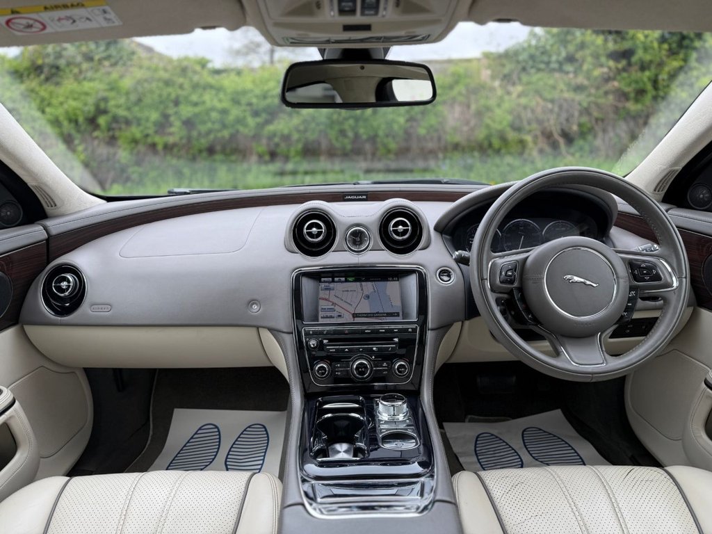 Used Jaguar XJ 2014 for sale - 78124101: Photo 20