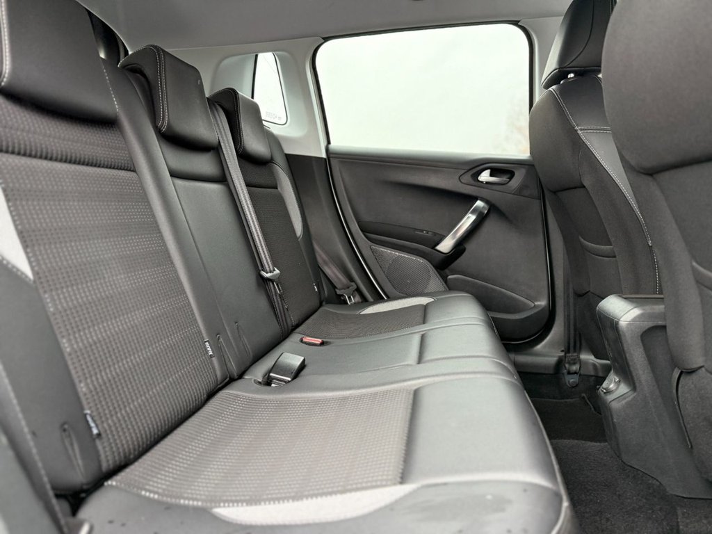 Used Peugeot 2008 2017 for sale - 76883156: Photo 14