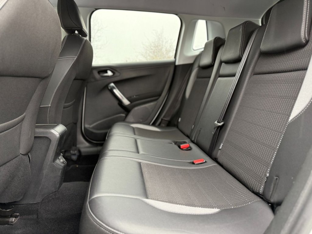 Used Peugeot 2008 2017 for sale - 76883156: Photo 15