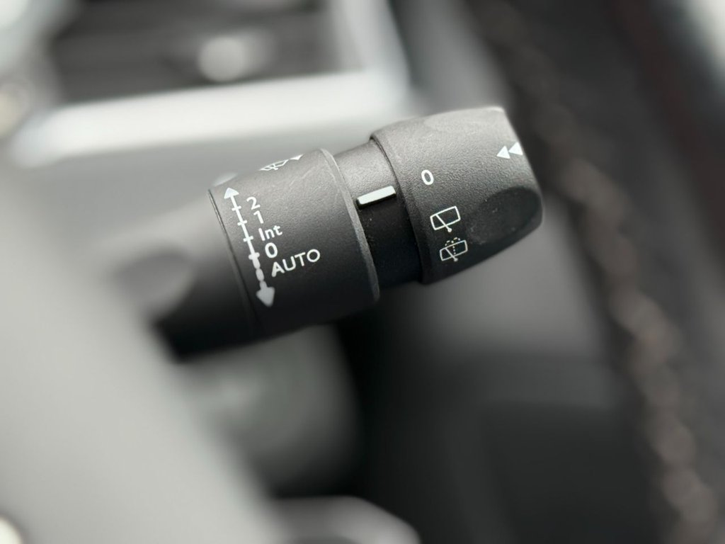 Used Peugeot 2008 2017 for sale - 76883156: Photo 39