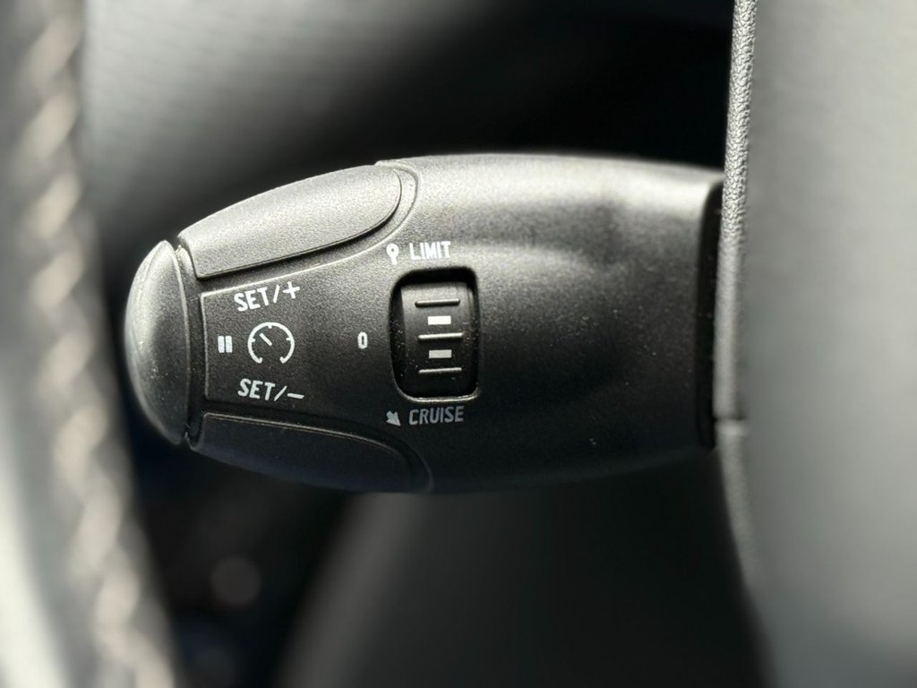 Used Peugeot 2008 2017 for sale - 76883156: Photo 40