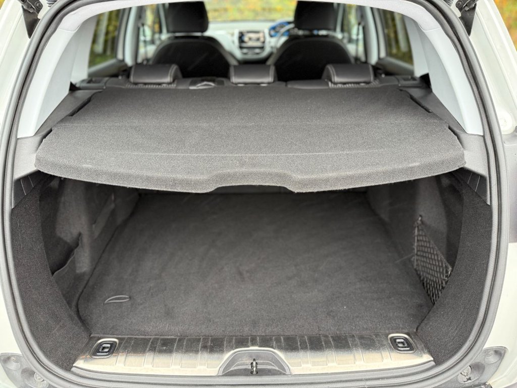 Used Peugeot 2008 2017 for sale - 76883156: Photo 42