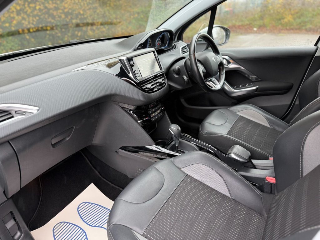 Used Peugeot 2008 2017 for sale - 76883156: Photo 8