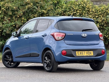 Used Hyundai i10 2017 for sale - 79046575: Photo