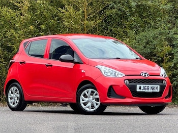 Used Hyundai i10 2018 for sale - 78371926: Photo