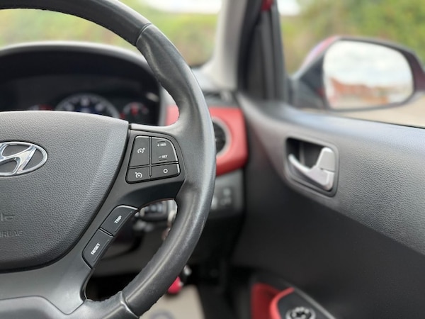 Used Hyundai i10 2016 for sale - 76080476: Photo 32