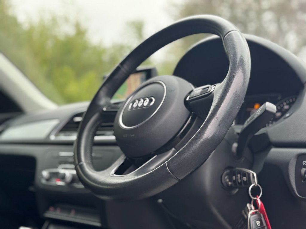 Used Audi Q3 2018 for sale - 77632051: Photo 12