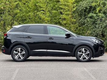 Used Peugeot 3008 2018 for sale - 79209802: Photo