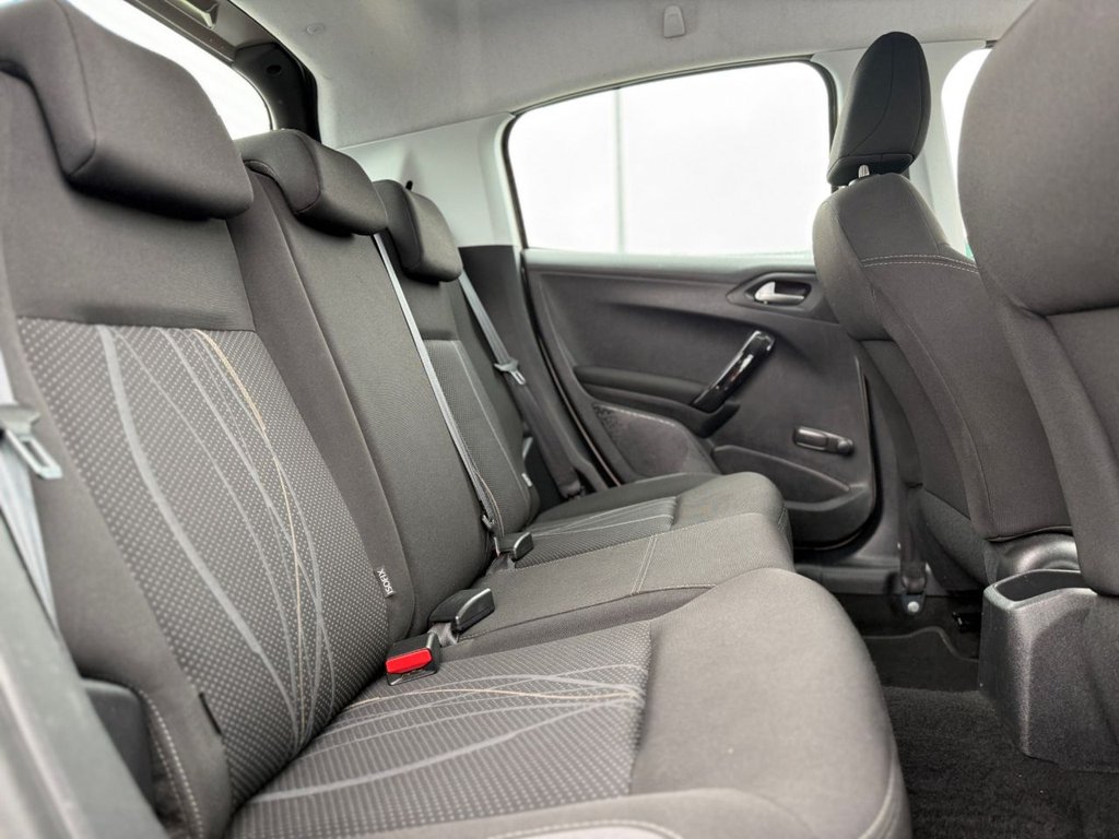 Used Peugeot 208 2014 for sale - 77608660: Photo 13