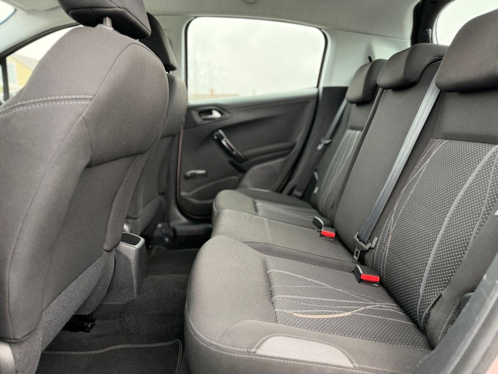 Used Peugeot 208 2014 for sale - 77608660: Photo 14