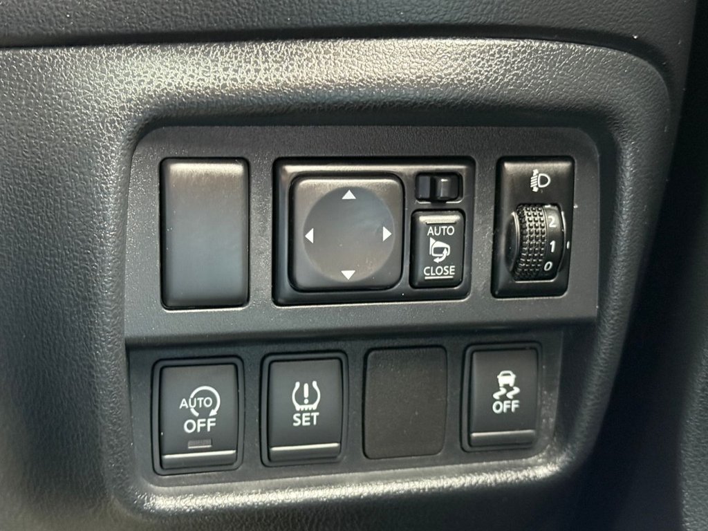 Used Nissan Juke 2015 for sale - 78110276: Photo 34