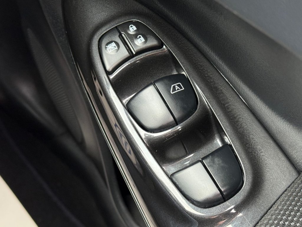 Used Nissan Juke 2015 for sale - 78110276: Photo 35