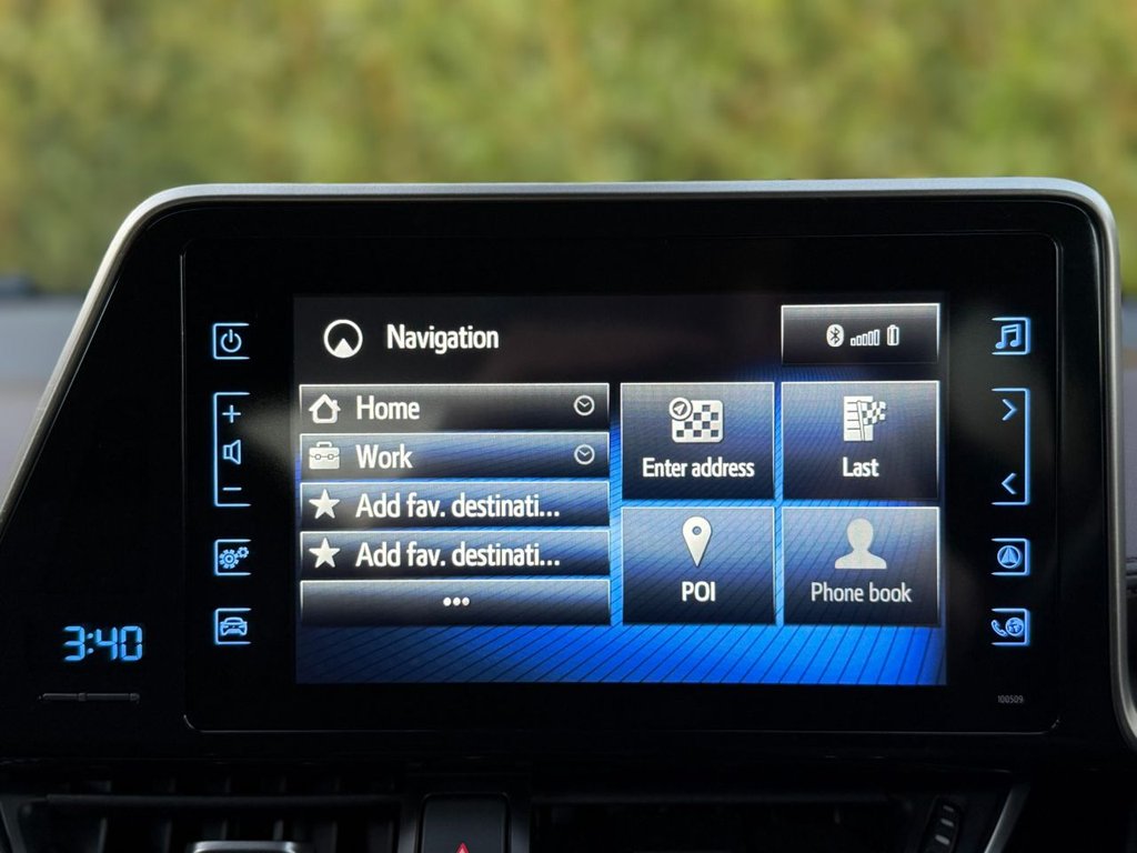 Used Toyota C-HR 2019 for sale - 78134113: Photo 24