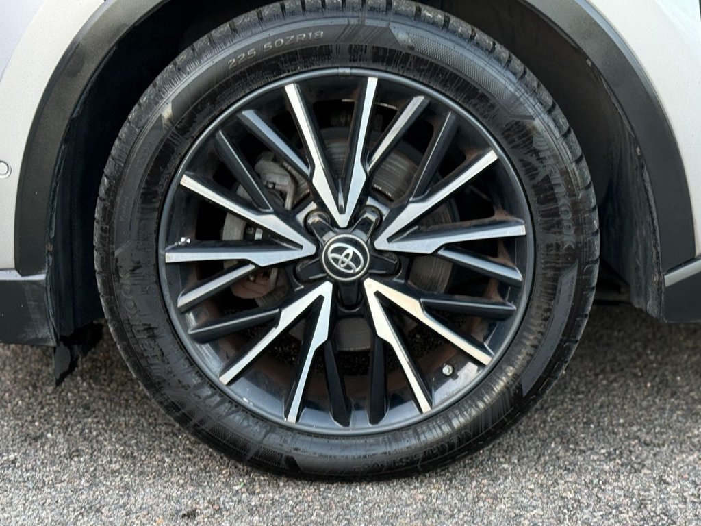 Used Toyota C-HR 2019 for sale - 78134113: Photo 42