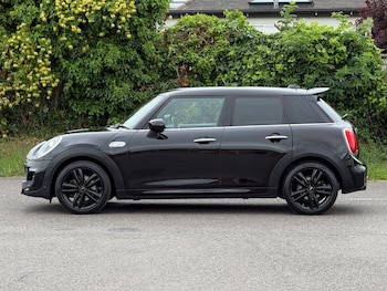 Used MINI Hatch 2020 for sale - 79046520: Photo